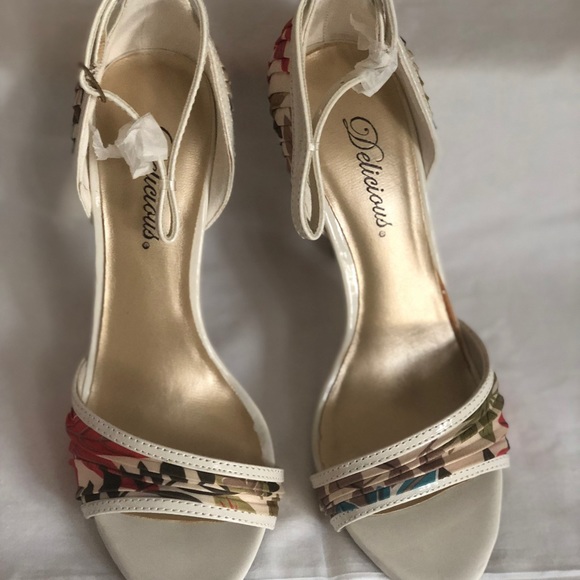 Floral Print Sandal Heels - Picture 1 of 6